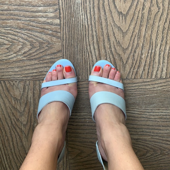 OLLIE Baby blue Leather Block Heel strappy Sandals - Picture 11 of 12